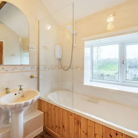 3 Bed In Cockermouth Sz150 *